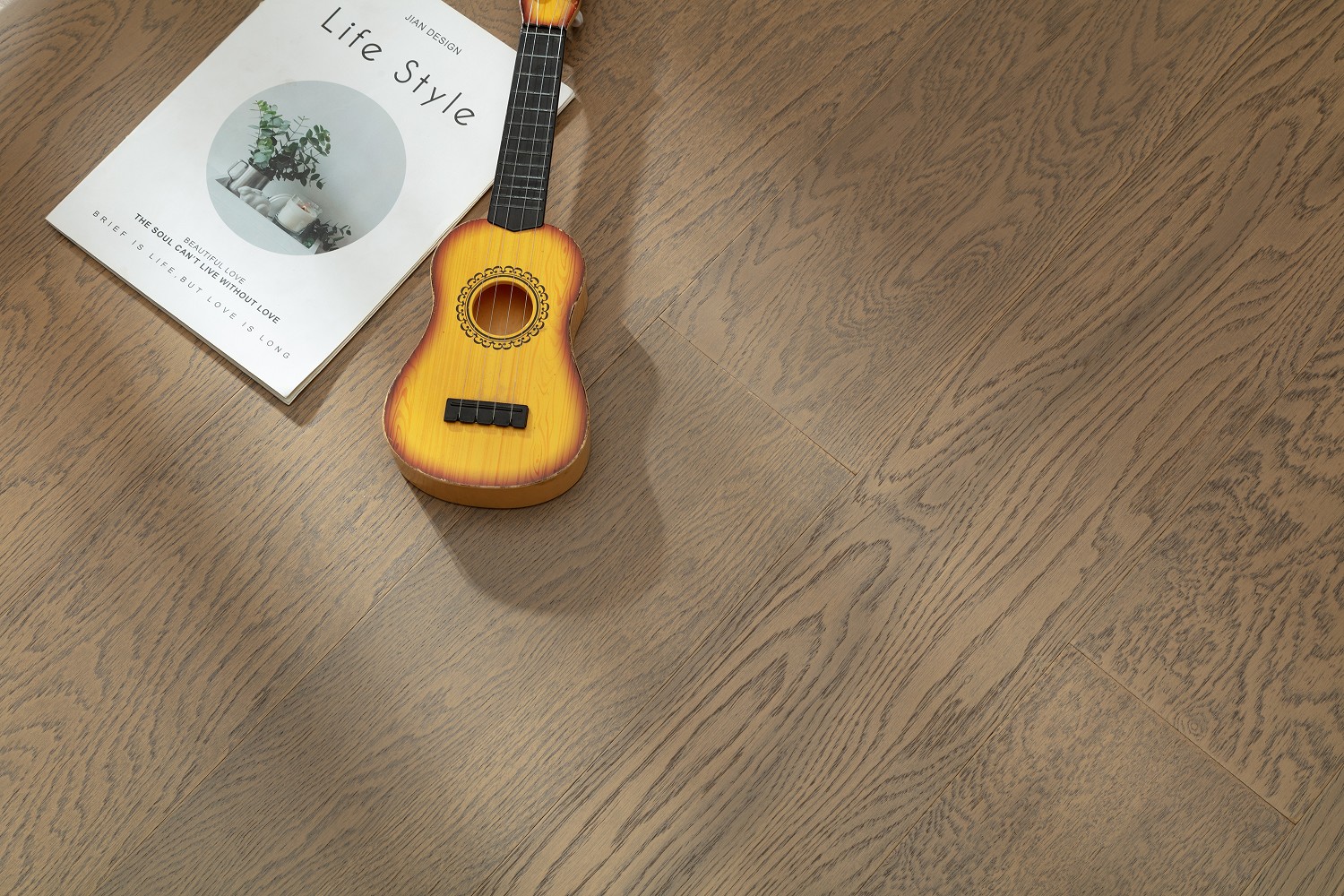 0G0A9298_眸目压缩