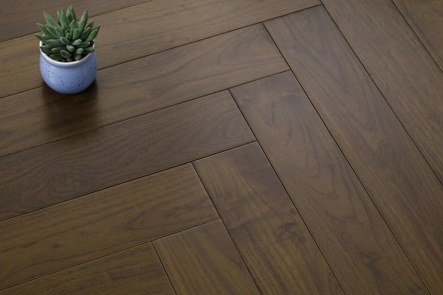 أرضيات الجراد الصلبة بأنماط متعددة T&G 610 مم أرضيات خشبية صلبة داخلية